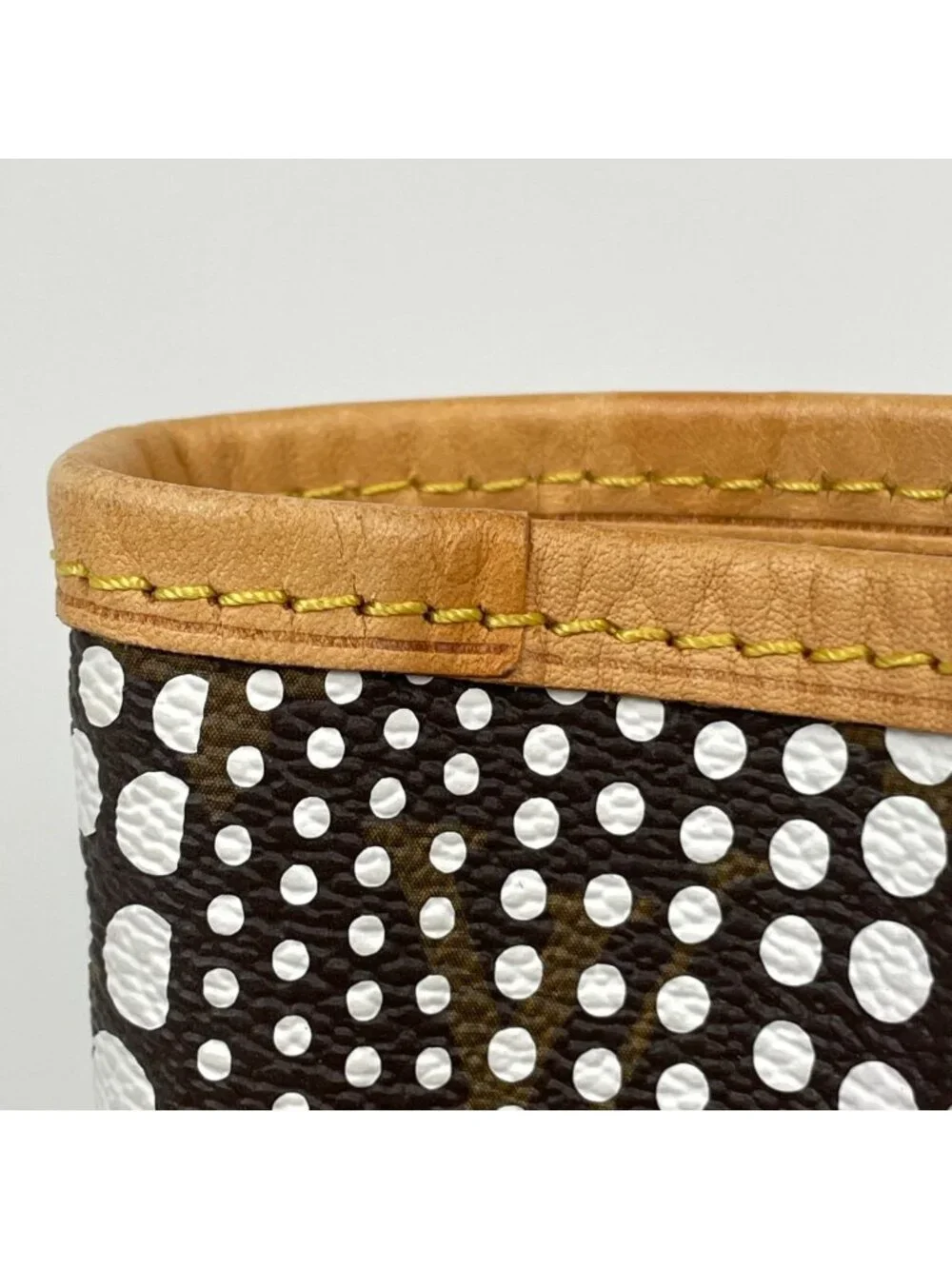 Louis Vuitton Neverfull MM Tote Yayoi Kusama Pumpkin Dot Shoulder Bag Monogram